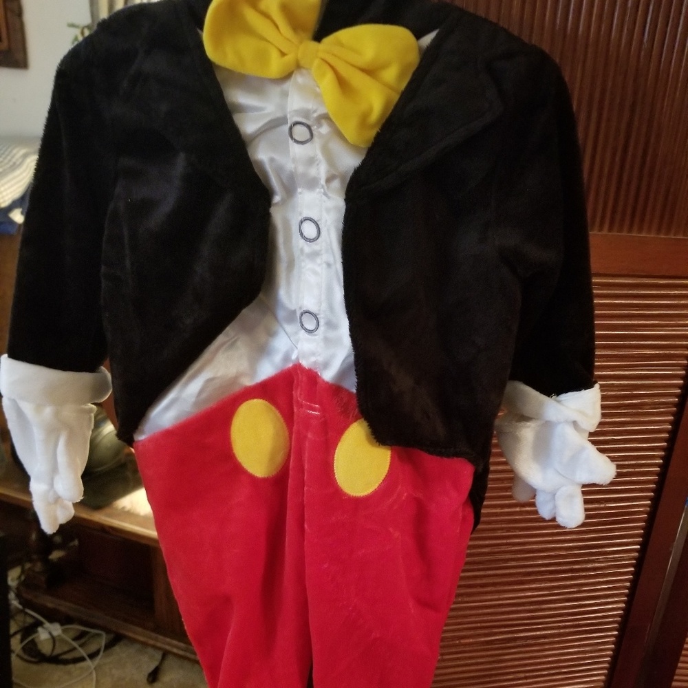 Mickey Mouse baby outfit